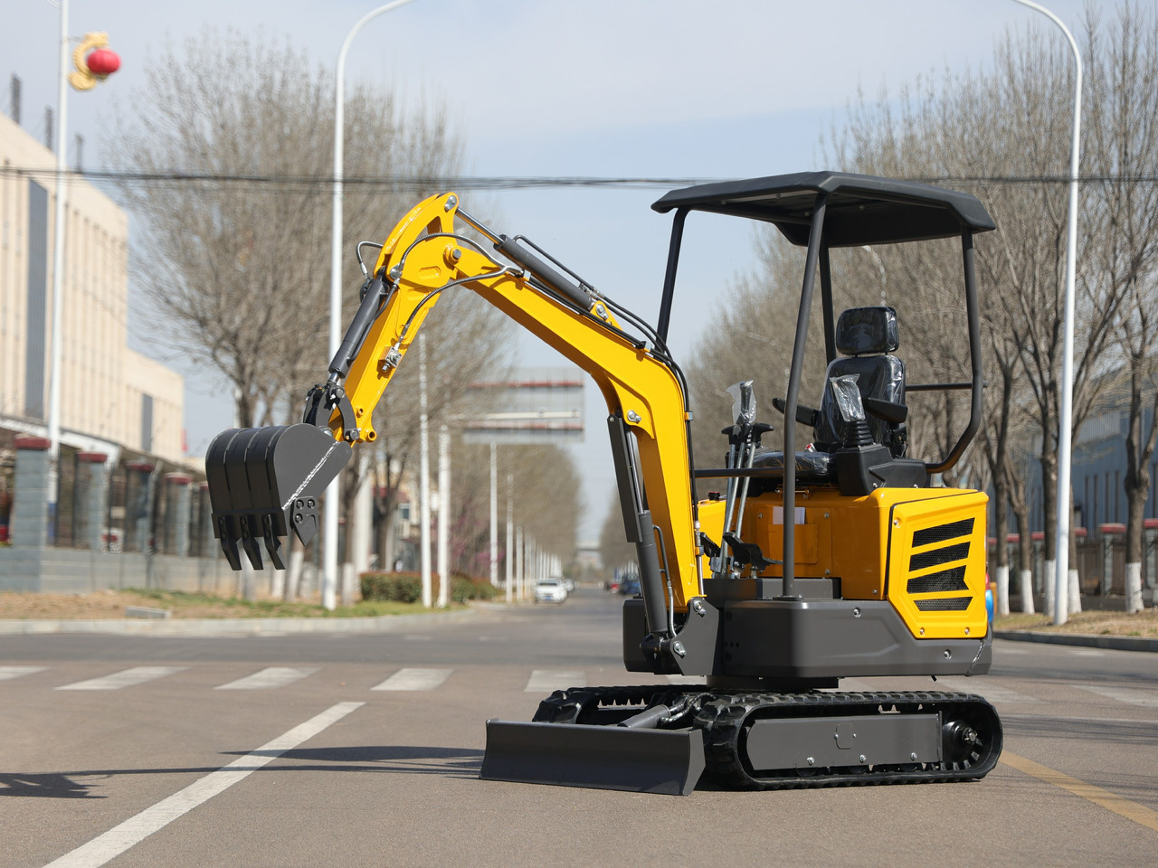 CHINA Mini digger 1.5 ton excavator - מיני מחפר: תמונה 3 CHINA Mini digger 1.5 ton excavator - מיני מחפר: תמונה 3