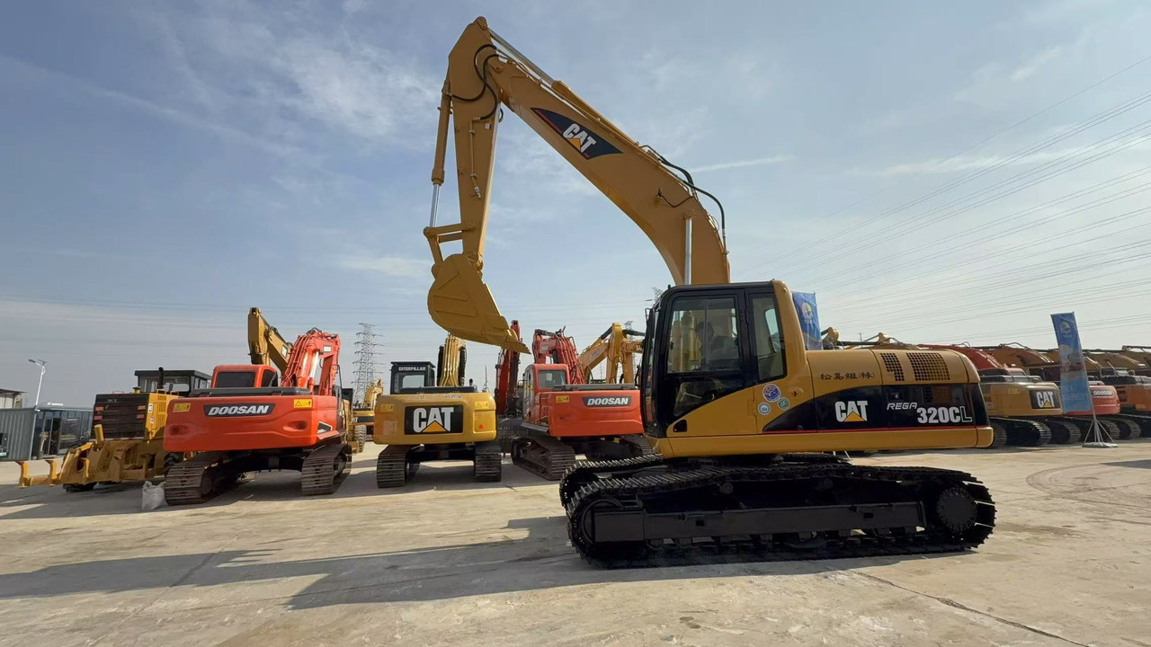 Cat 320cl excavator - מחפר סורק: תמונה 3 Cat 320cl excavator - מחפר סורק: תמונה 3