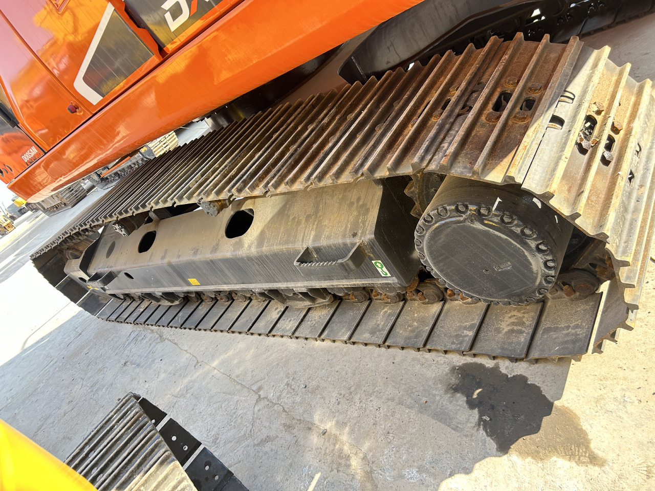 DOOSAN Doosan DX225LC Crawler excavator - מחפר סורק: תמונה 4 DOOSAN Doosan DX225LC Crawler excavator - מחפר סורק: תמונה 4