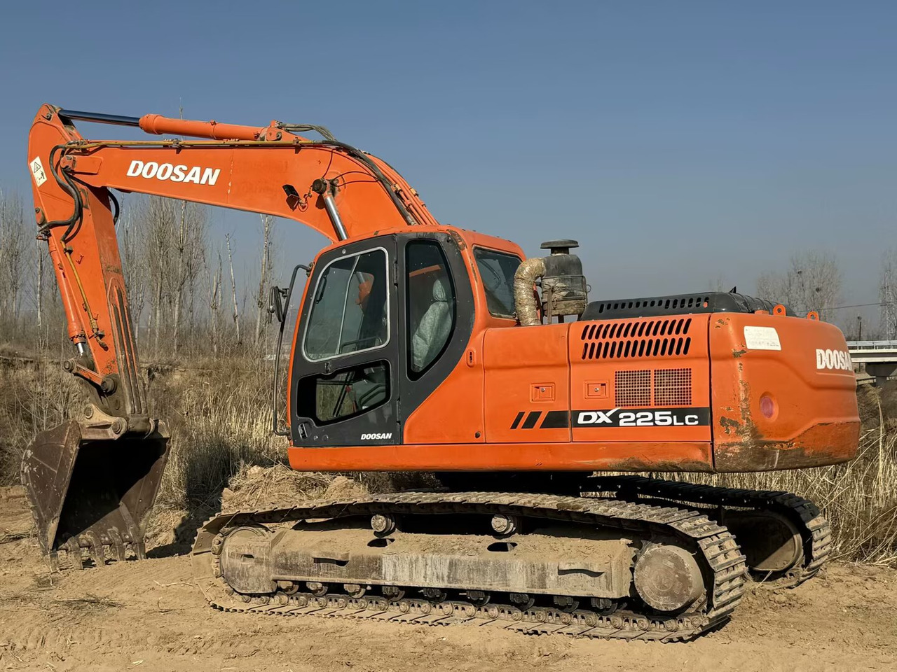 DOOSAN Doosan DX225LC Crawler excavator - מחפר סורק: תמונה 5 DOOSAN Doosan DX225LC Crawler excavator - מחפר סורק: תמונה 5