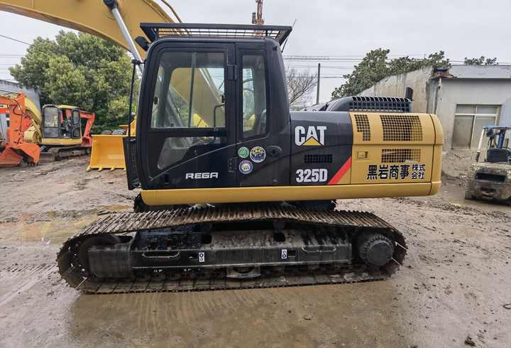 Excavadora CAT 330 330D 325D excavator cheap used CAT 330D2L digger CAT325 earth moving machine for sale - מחפר סורק: תמונה 5 Excavadora CAT 330 330D 325D excavator cheap used CAT 330D2L digger CAT325 earth moving machine for sale - מחפר סורק: תמונה 5