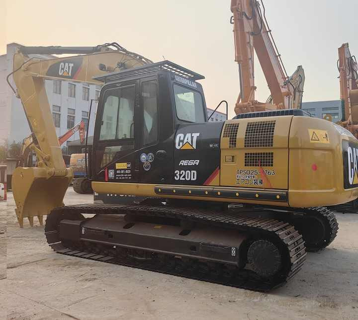 Good Condition Excavator with good condition and high performance cat 320D used excavator for sale in china - מחפר סורק: תמונה 2 Good Condition Excavator with good condition and high performance cat 320D used excavator for sale in china - מחפר סורק: תמונה 2