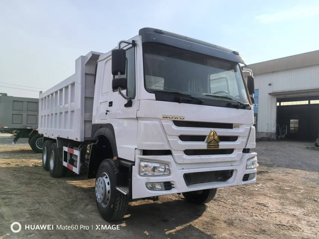 HOWO Howo 371 Used Dump Truck 6x4 - מזהיר: תמונה 3 HOWO Howo 371 Used Dump Truck 6x4 - מזהיר: תמונה 3