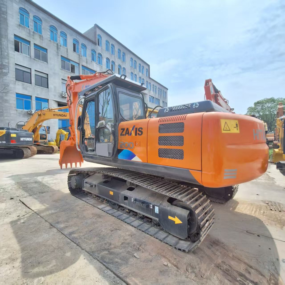 Hitachi ZX200-5g excavator - מחפר: תמונה 2 Hitachi ZX200-5g excavator - מחפר: תמונה 2