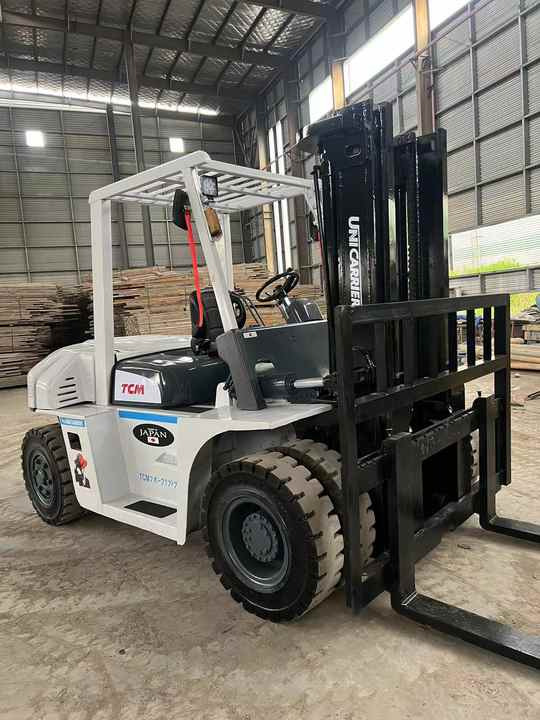 Hot Sale Used Japanese diesel Engine Forklift TCM FD70 Second-hand TCM 7 TON Forklift Cheap Sale - מלגזת סולר: תמונה 2 Hot Sale Used Japanese diesel Engine Forklift TCM FD70 Second-hand TCM 7 TON Forklift Cheap Sale - מלגזת סולר: תמונה 2