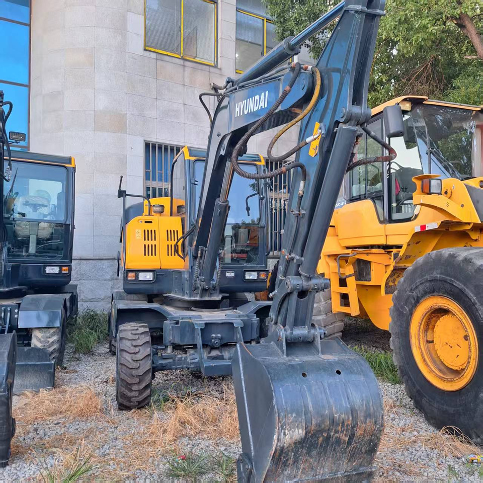 Hyundai 60wvs  excavator - מחפר גלגלים: תמונה 5 Hyundai 60wvs  excavator - מחפר גלגלים: תמונה 5