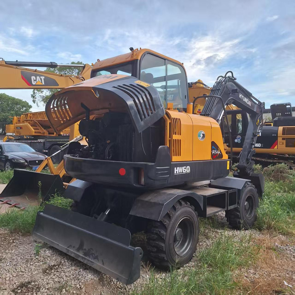 Hyundai HW60  excavator - מחפר גלגלים: תמונה 1 Hyundai HW60  excavator - מחפר גלגלים: תמונה 1