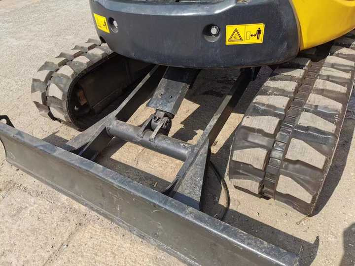 Japan original used Komatsu PC55MR-3 crawler excavator used cheap price Komatsu PC55MR-3 for sale - מיני מחפר: תמונה 2 Japan original used Komatsu PC55MR-3 crawler excavator used cheap price Komatsu PC55MR-3 for sale - מיני מחפר: תמונה 2