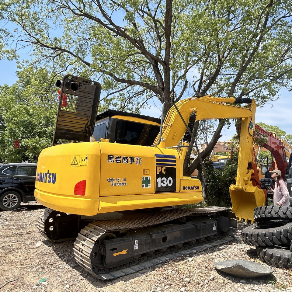 Komatsu PC130-7 Excavator - מחפר סורק: תמונה 2 Komatsu PC130-7 Excavator - מחפר סורק: תמונה 2