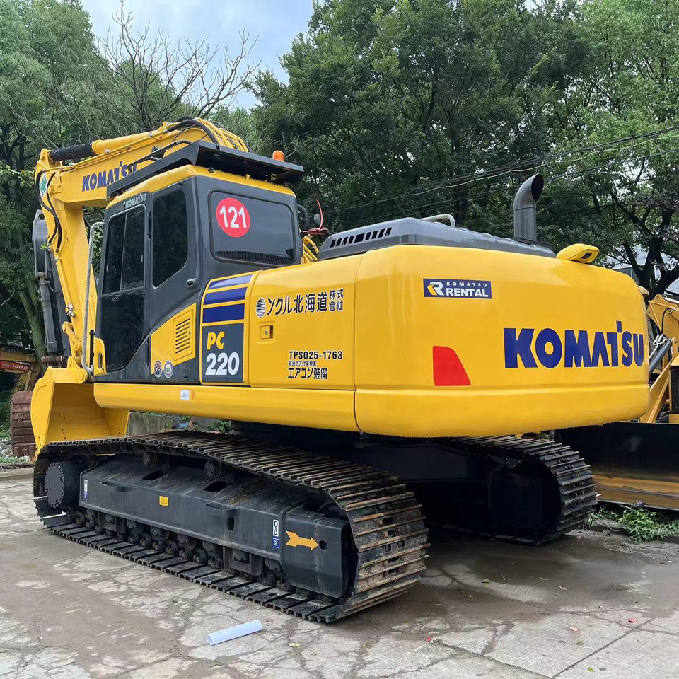 Komatsu PC220-8 Excavator - מחפר סורק: תמונה 4 Komatsu PC220-8 Excavator - מחפר סורק: תמונה 4