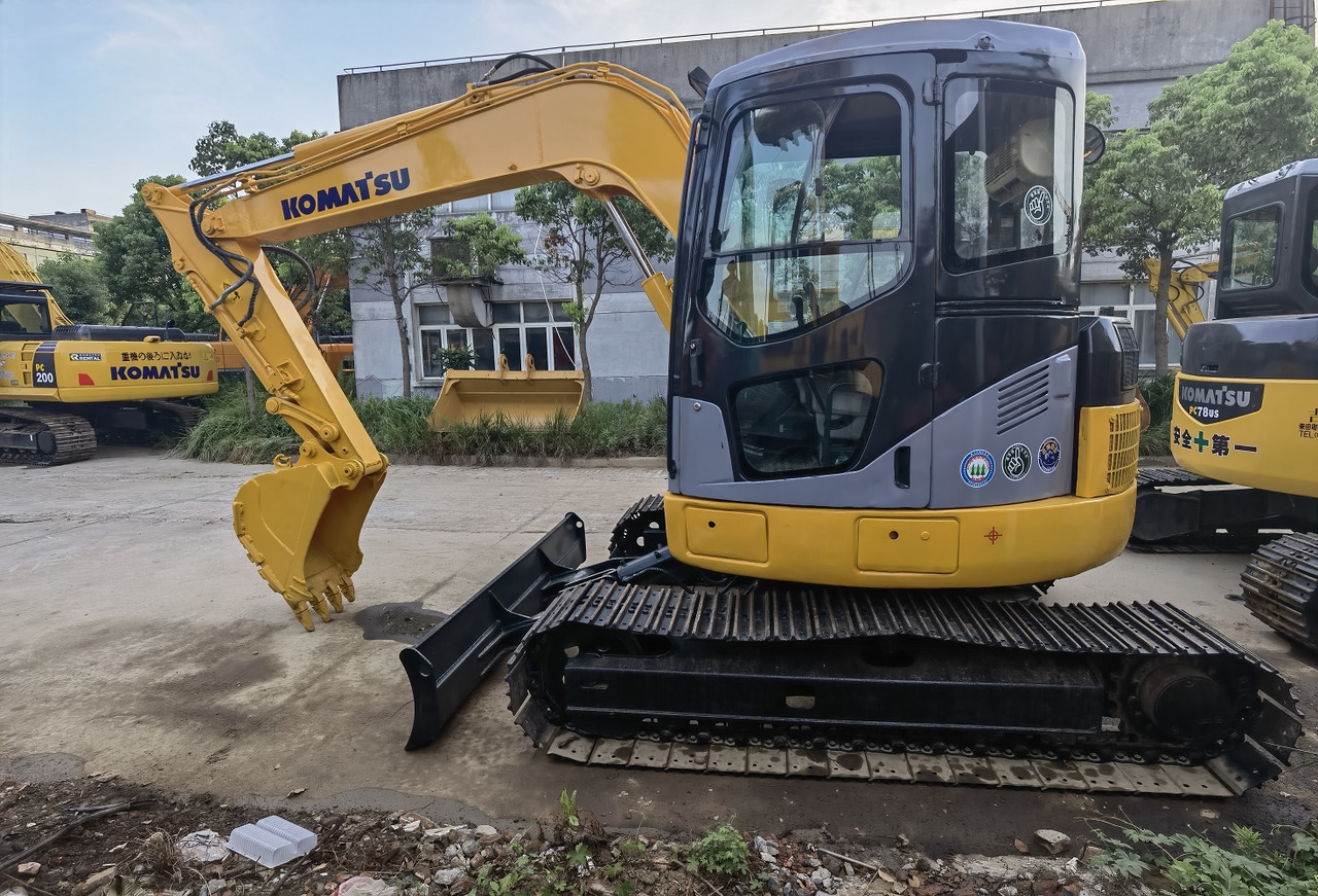 Komatsu pc78 Excavator - מחפר סורק: תמונה 3 Komatsu pc78 Excavator - מחפר סורק: תמונה 3