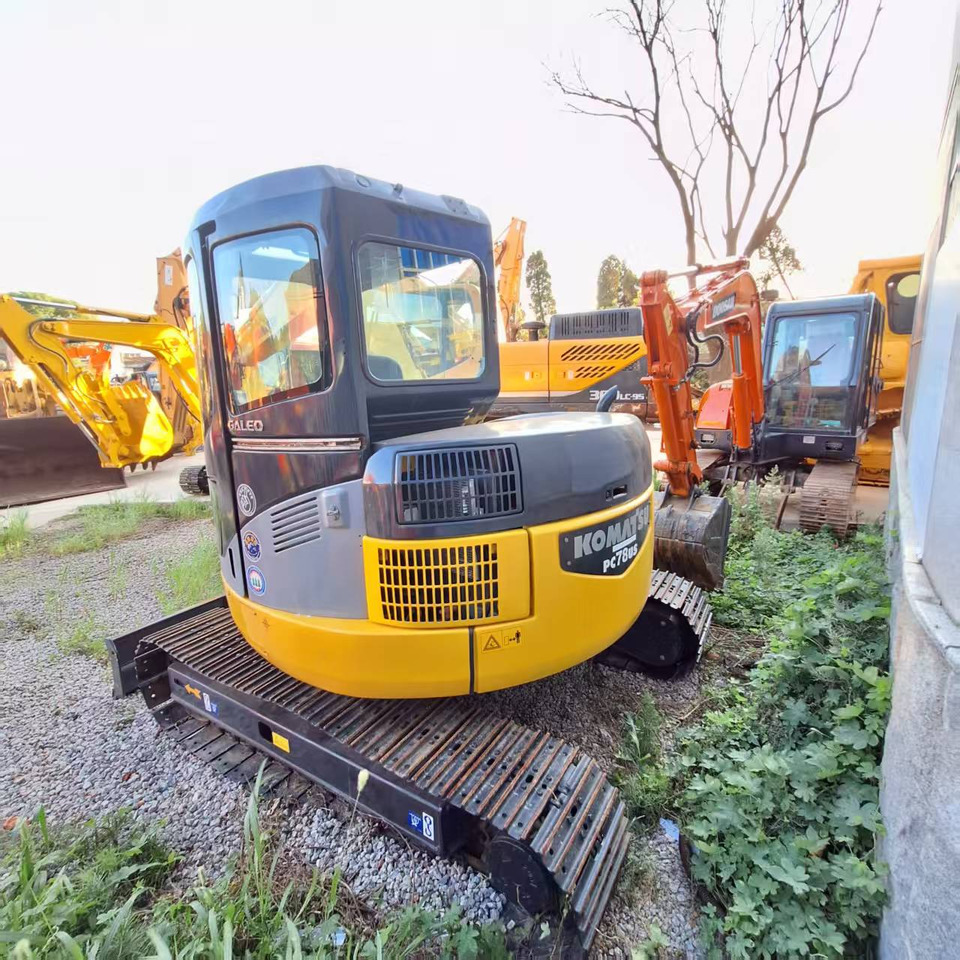 Komatsu pc78 Excavator - מחפר סורק: תמונה 4 Komatsu pc78 Excavator - מחפר סורק: תמונה 4