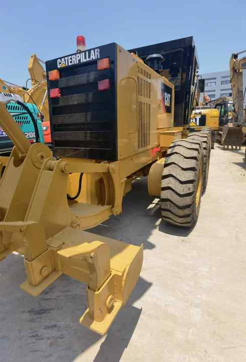 Made in Japan Motor grader used Caterpillar CAT 140k 140G 140K 12H on discount - מפלסת: תמונה 5 Made in Japan Motor grader used Caterpillar CAT 140k 140G 140K 12H on discount - מפלסת: תמונה 5