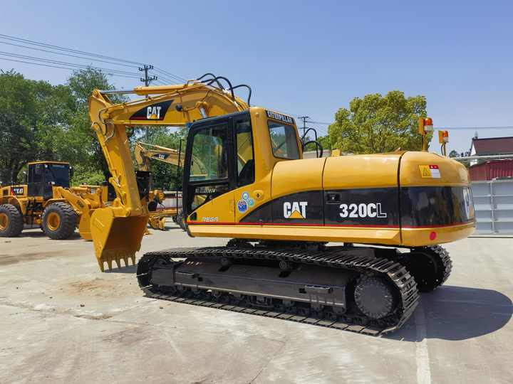 מחפר סורק Original Japan Used CAT 320C crawler excavator CAT 20Ton Used excavator on sale: תמונה 6