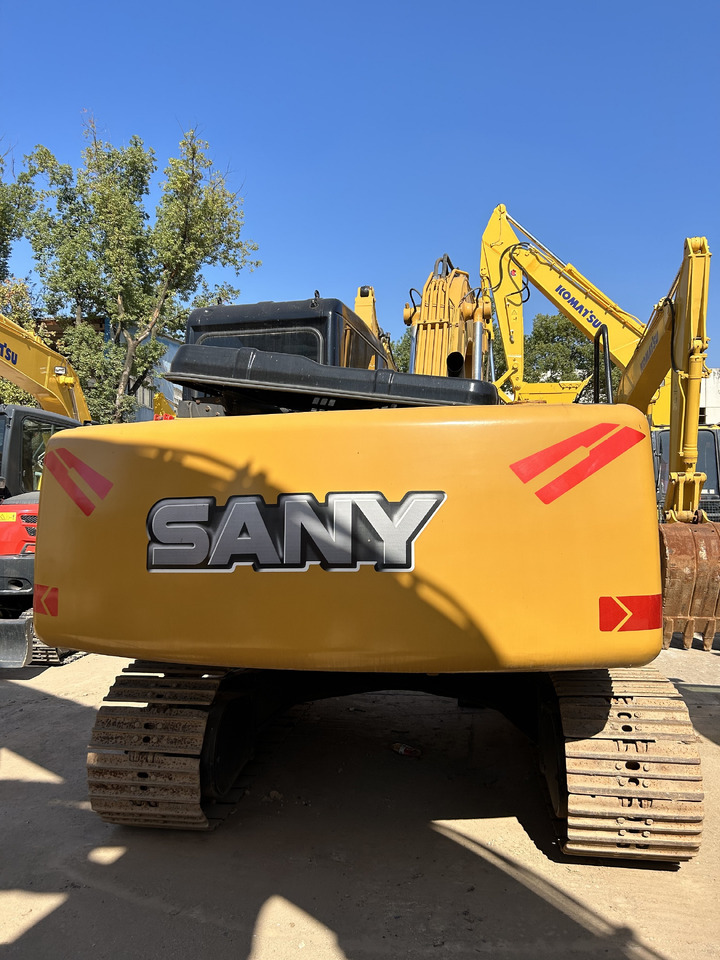 SANY 135C Excavator - מחפר סורק: תמונה 5 SANY 135C Excavator - מחפר סורק: תמונה 5