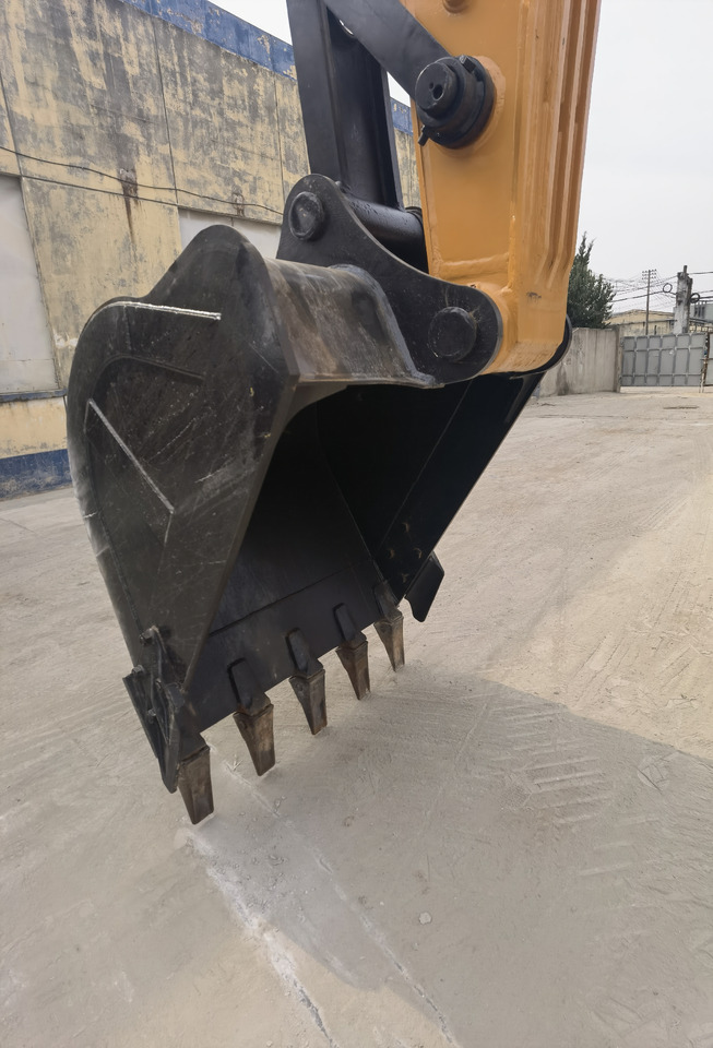 SANY 215C Excavator - מחפר סורק: תמונה 5 SANY 215C Excavator - מחפר סורק: תמונה 5