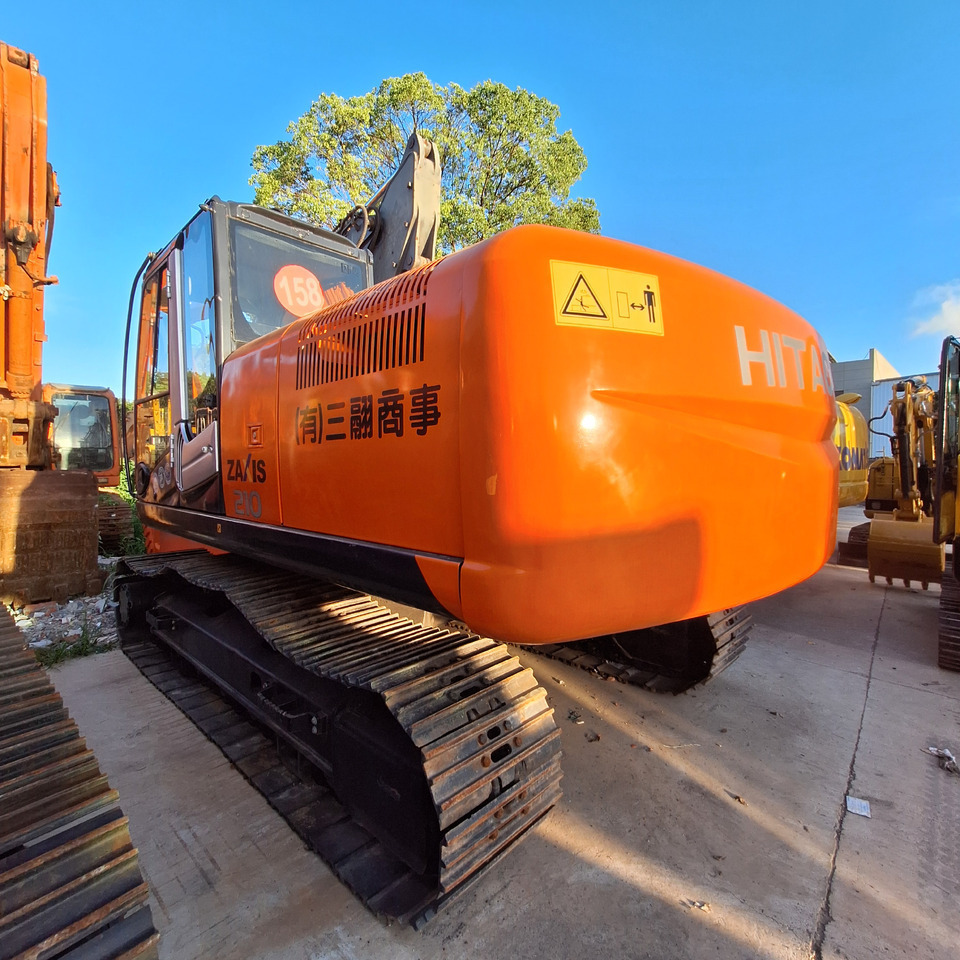 Second hand Hitachi ZX210 excavator - מחפר: תמונה 2 Second hand Hitachi ZX210 excavator - מחפר: תמונה 2