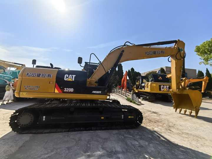Second hand excavator cat 320 Japan brand Used CAT 320 Excavator Caterpillar 320D used excavator machine used digger for sale - מחפר סורק: תמונה 5 Second hand excavator cat 320 Japan brand Used CAT 320 Excavator Caterpillar 320D used excavator machine used digger for sale - מחפר סורק: תמונה 5