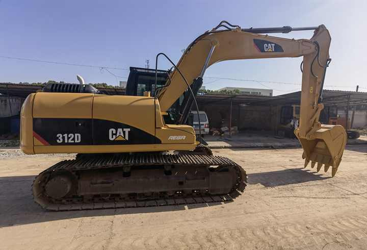 Second hand original japanese CAT312D Japan direct sales CAT 312D used caterpillar cat312d for sale - מחפר סורק: תמונה 4 Second hand original japanese CAT312D Japan direct sales CAT 312D used caterpillar cat312d for sale - מחפר סורק: תמונה 4