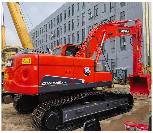 South Korea Used Crawler Hydraulic Excavator Doosan Excavadora DX225LC DX225 Excavator In Stock For Sale - מחפר סורק: תמונה 1 South Korea Used Crawler Hydraulic Excavator Doosan Excavadora DX225LC DX225 Excavator In Stock For Sale - מחפר סורק: תמונה 1