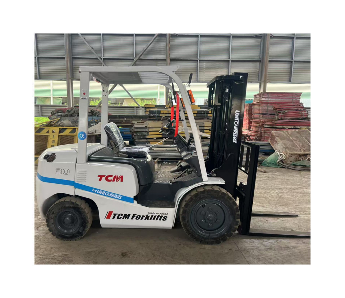 TCM FD30 Forklift - מלגזת סולר: תמונה 2 TCM FD30 Forklift - מלגזת סולר: תמונה 2