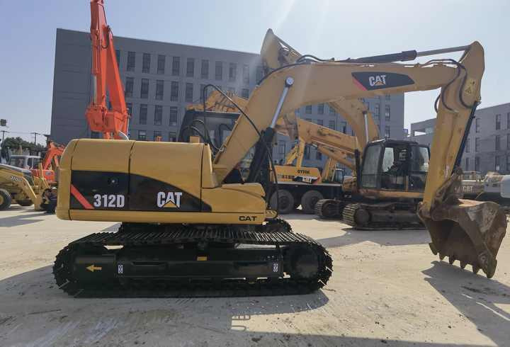 Used CAT 312D2 hydraulic Crawler excavator CATERPILLAR CAT312 second hand hydraulic machinery digger CAT312D on stock - מחפר סורק: תמונה 5 Used CAT 312D2 hydraulic Crawler excavator CATERPILLAR CAT312 second hand hydraulic machinery digger CAT312D on stock - מחפר סורק: תמונה 5