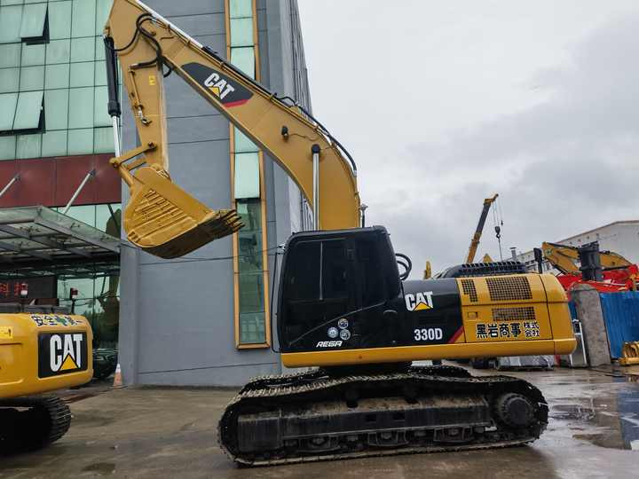 Used CAT 330D Crawler Excavator Big discount used caterpillar 30 ton large Excavator second hand machinery for sale - מחפר סורק: תמונה 3 Used CAT 330D Crawler Excavator Big discount used caterpillar 30 ton large Excavator second hand machinery for sale - מחפר סורק: תמונה 3