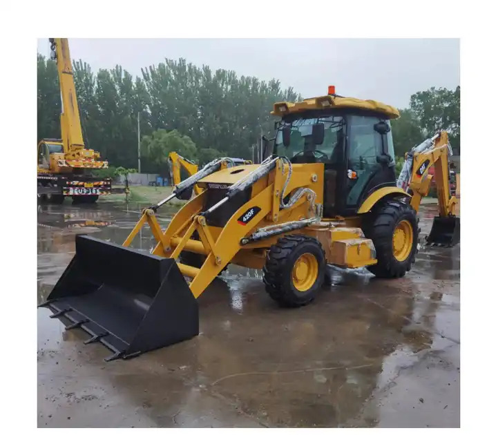 Caterpillar used backhoe loader 420F cheap price front end 4x4 heavy equipment for sale - מחפרון: תמונה 1 Caterpillar used backhoe loader 420F cheap price front end 4x4 heavy equipment for sale - מחפרון: תמונה 1