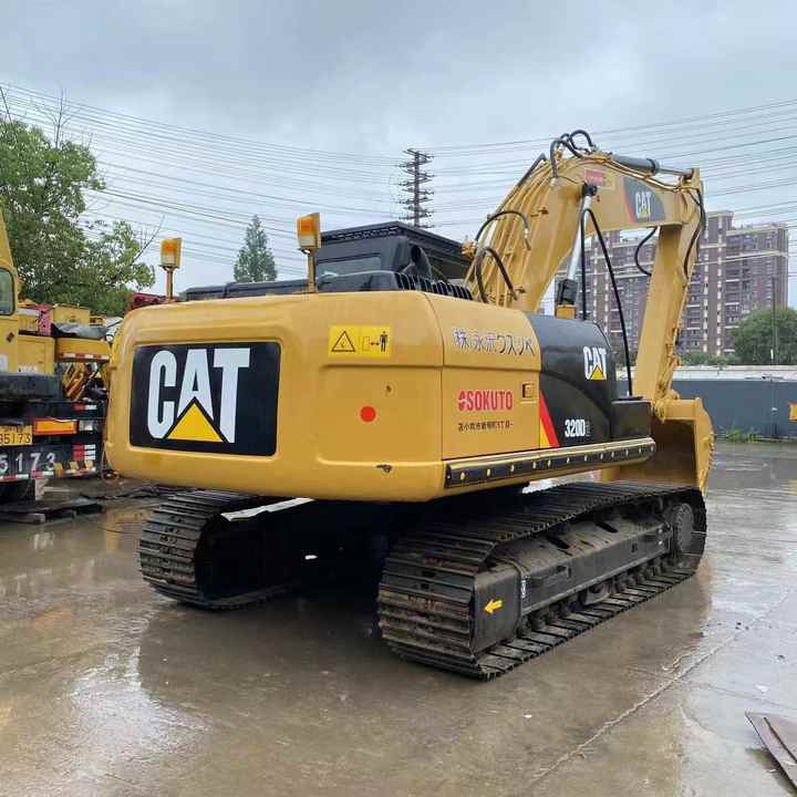 Cheap used excavator second hand cat 320D2 excavator used CAT excavator FOR SALE - מחפר סורק: תמונה 3 Cheap used excavator second hand cat 320D2 excavator used CAT excavator FOR SALE - מחפר סורק: תמונה 3