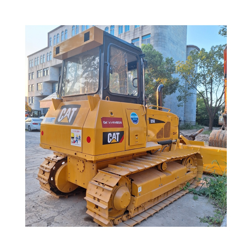 Used caterpillar cat D5k bulldozer - דחפור: תמונה 2 Used caterpillar cat D5k bulldozer - דחפור: תמונה 2