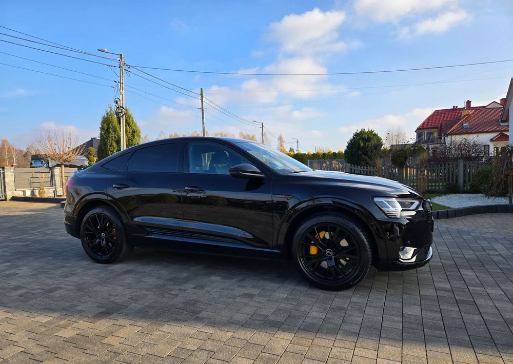 Audi e-tron 55 Quattro S Line - סדאן: תמונה 3 Audi e-tron 55 Quattro S Line - סדאן: תמונה 3