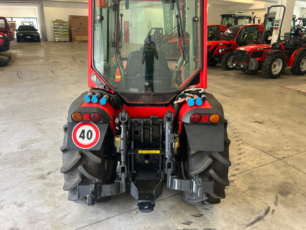 ANTONIO CARRARO SRX 9400 - טרקטור חקלאי: תמונה 5 ANTONIO CARRARO SRX 9400 - טרקטור חקלאי: תמונה 5
