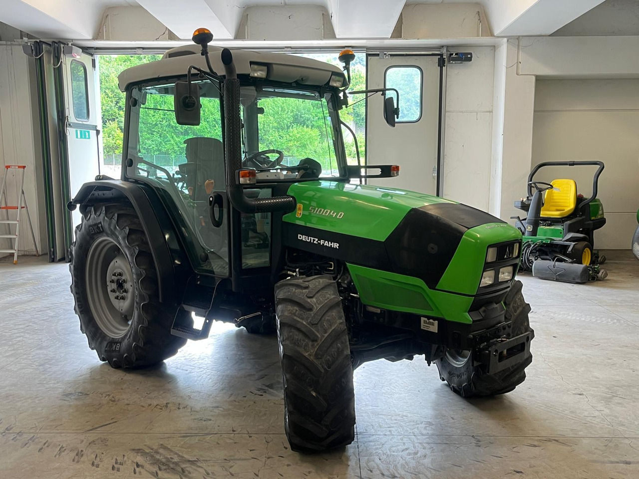 DEUTZ-FAHR 5100.4 D - טרקטור חקלאי: תמונה 3 DEUTZ-FAHR 5100.4 D - טרקטור חקלאי: תמונה 3