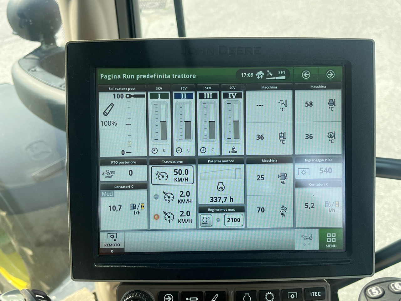 הַחכָּרָה  JOHN DEERE 6145 R JOHN DEERE 6145 R: תמונה 16