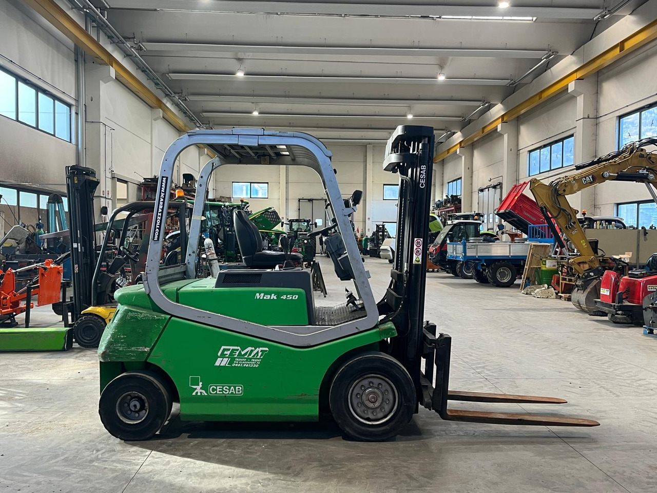 MULETTO CESAB MAK 450 - מלגזה חשמלית: תמונה 2 MULETTO CESAB MAK 450 - מלגזה חשמלית: תמונה 2