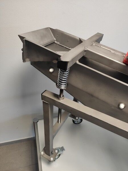 הַחכָּרָה  New PP25 VIBRATING SCREENER New PP25 VIBRATING SCREENER: תמונה 6