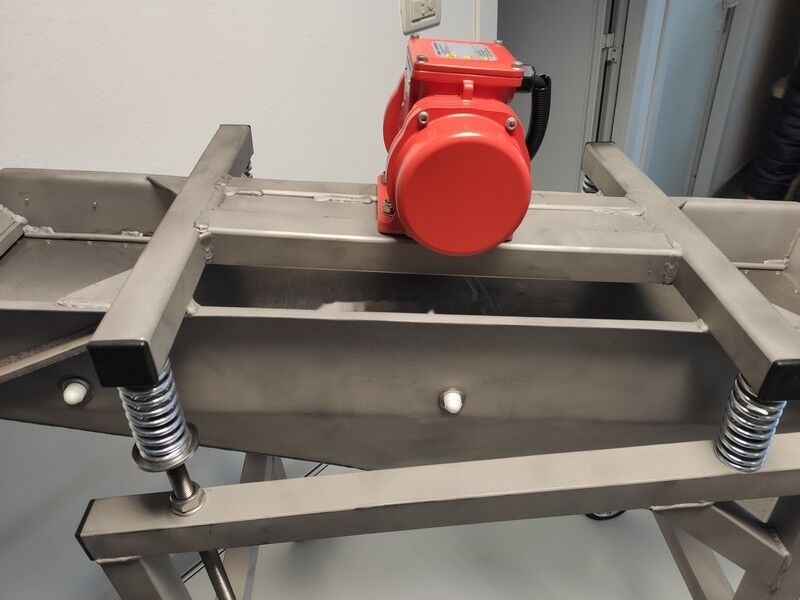 הַחכָּרָה  New PP25 VIBRATING SCREENER New PP25 VIBRATING SCREENER: תמונה 14