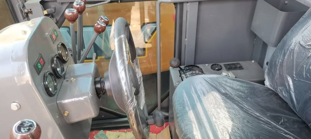 CAT 140 H - מפלסת: תמונה 4 CAT 140 H - מפלסת: תמונה 4