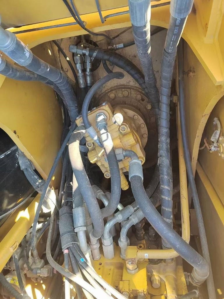 CAT 318 - מחפר סורק: תמונה 5 CAT 318 - מחפר סורק: תמונה 5
