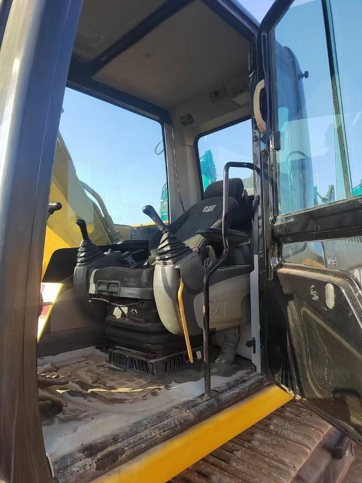 CAT 318 - מחפר סורק: תמונה 4 CAT 318 - מחפר סורק: תמונה 4