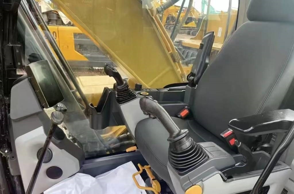 CAT 320 D - מחפר סורק: תמונה 4 CAT 320 D - מחפר סורק: תמונה 4