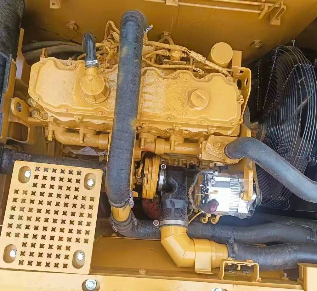 CAT 325 C  - מחפר סורק: תמונה 4 CAT 325 C  - מחפר סורק: תמונה 4