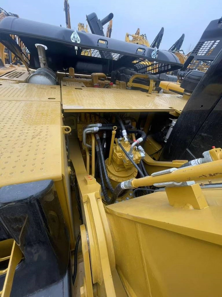 CAT 329D2L - מחפר סורק: תמונה 2 CAT 329D2L - מחפר סורק: תמונה 2