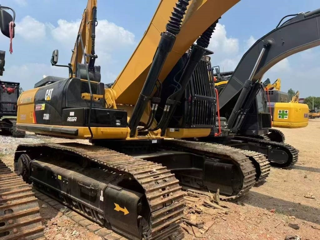 CAT 330 D L - מחפר סורק: תמונה 2 CAT 330 D L - מחפר סורק: תמונה 2