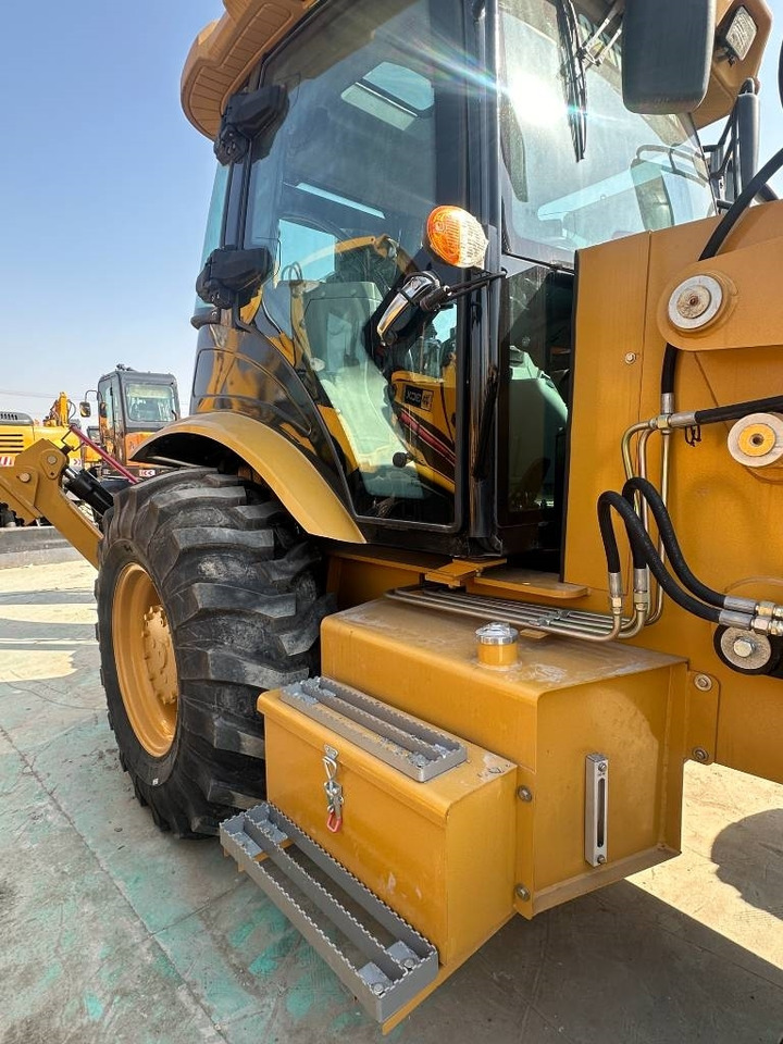 CAT 420 F - מחפרון: תמונה 3 CAT 420 F - מחפרון: תמונה 3