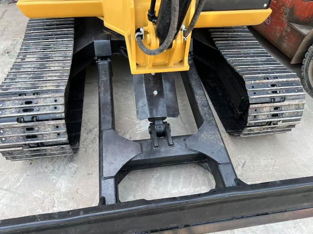 CAT CAT305.5E2 - מיני מחפר: תמונה 5 CAT CAT305.5E2 - מיני מחפר: תמונה 5