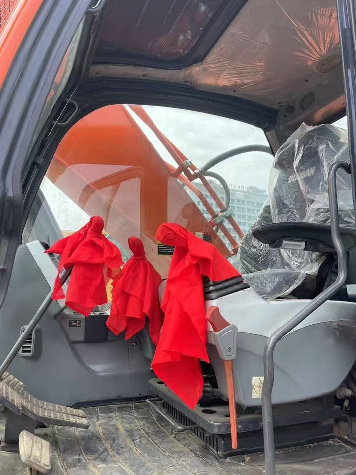 Doosan 300 - מחפר סורק: תמונה 5 Doosan 300 - מחפר סורק: תמונה 5