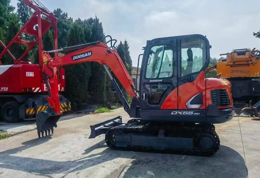 Doosan DH 55 - מיני מחפר: תמונה 2 Doosan DH 55 - מיני מחפר: תמונה 2
