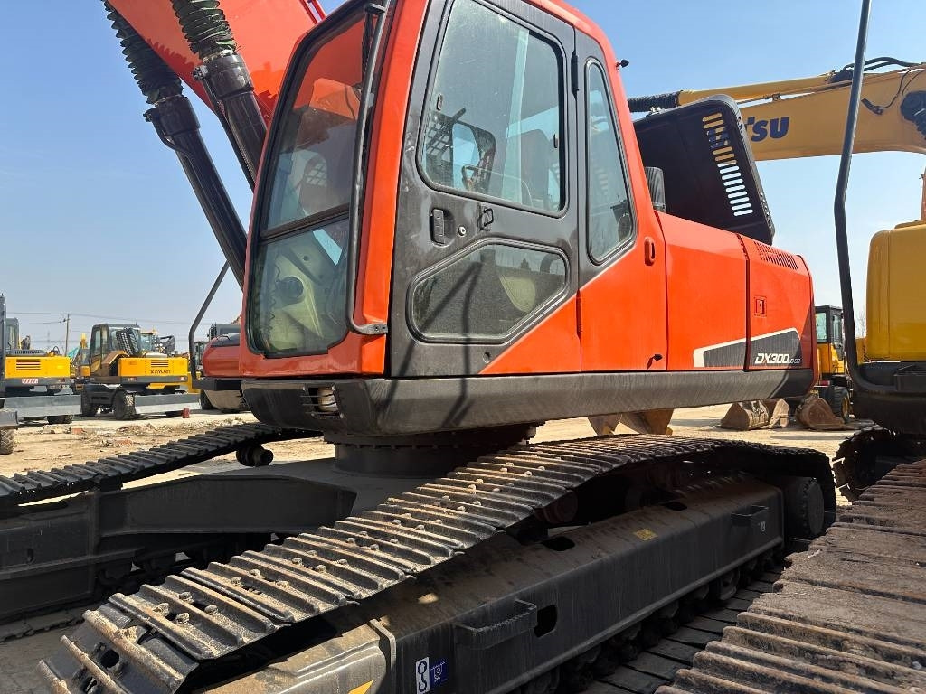 Doosan DX 300 - מחפר סורק: תמונה 5 Doosan DX 300 - מחפר סורק: תמונה 5
