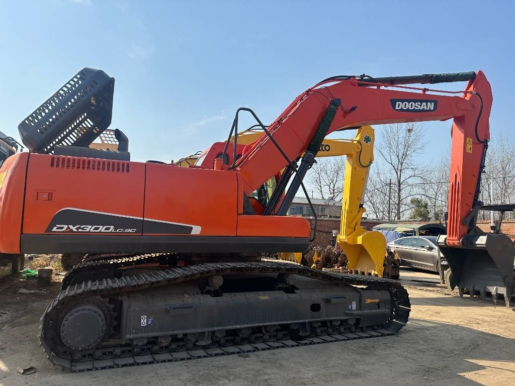 Doosan DX 300 - מחפר סורק: תמונה 2 Doosan DX 300 - מחפר סורק: תמונה 2